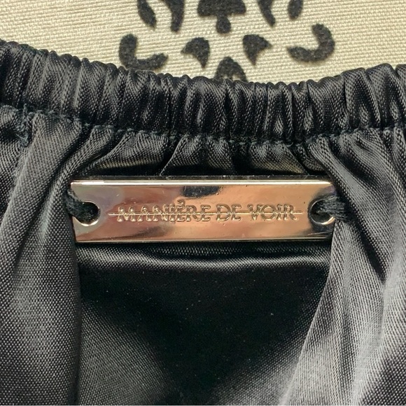 Maniere De Voir Black Satin Puff Sleeve Corset Crop Top - Picture 8 of 10